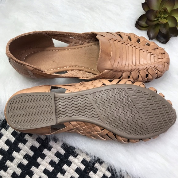 Last Pairs!! 🙌🏼 Mexican Huarache Sandals Tan - Picture 5 of 6